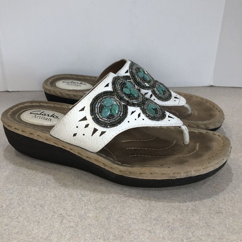 Clarks Artisan Sandals Women's Sz 7M White Leather Turquoise‎ Beaded Thong 32228